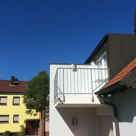 Studio Ochsenfurt Mit Sonnigem Balkon Apartment ภายนอก รูปภาพ