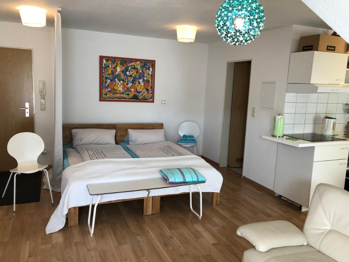 Studio Ochsenfurt Mit Sonnigem Balkon ภายนอก รูปภาพ