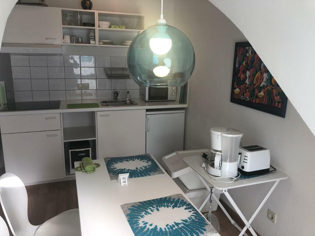 Studio Ochsenfurt Mit Sonnigem Balkon ภายนอก รูปภาพ